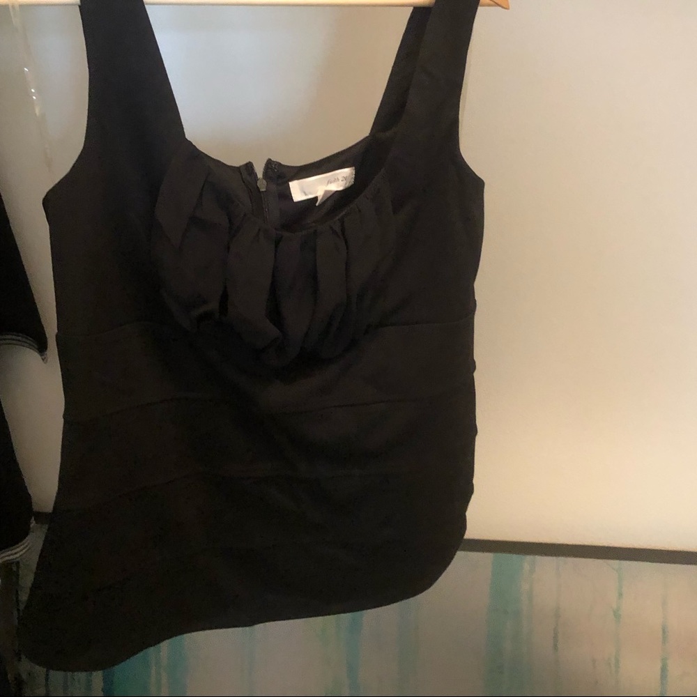 Faith 21 women’s top